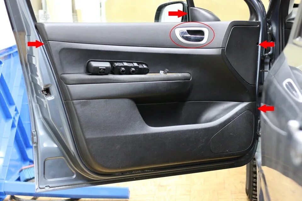 Как снять переднюю дверь пежо 307 Peugeot 307 Замена молдингов