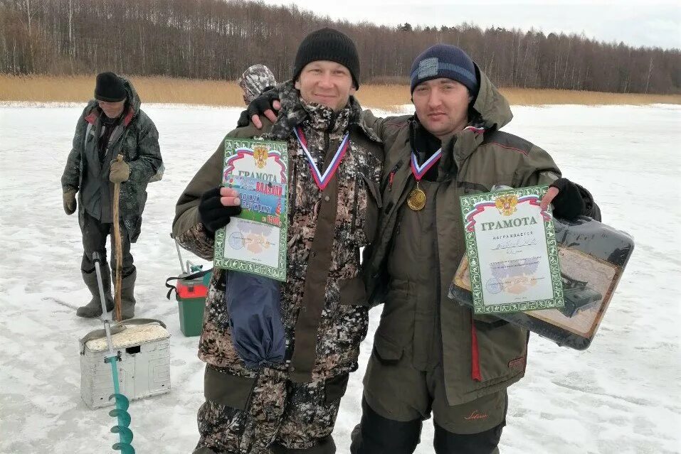 Рыбалка в Выксе. Выксунский район зимняя рыбалка. Рыболовный клуб Выкса. Клуб рыбаков Выкса. Группа рыбалка вконтакте