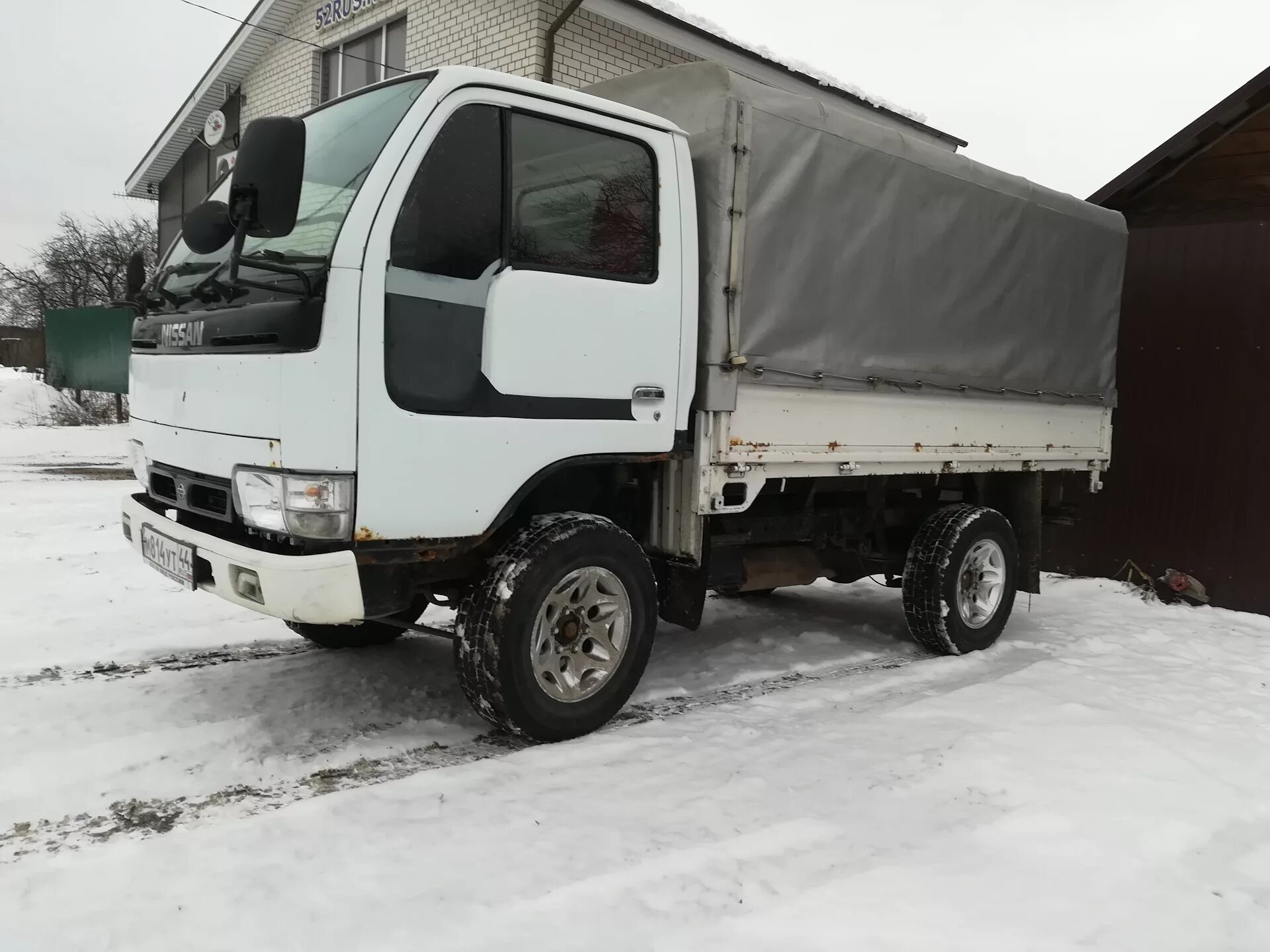 Nissan Atlas. Nissan Atlas 300. Ниссан атлас 4х4 бортовой. Nissan Atlas 4wd. Дром купить ниссан атлас