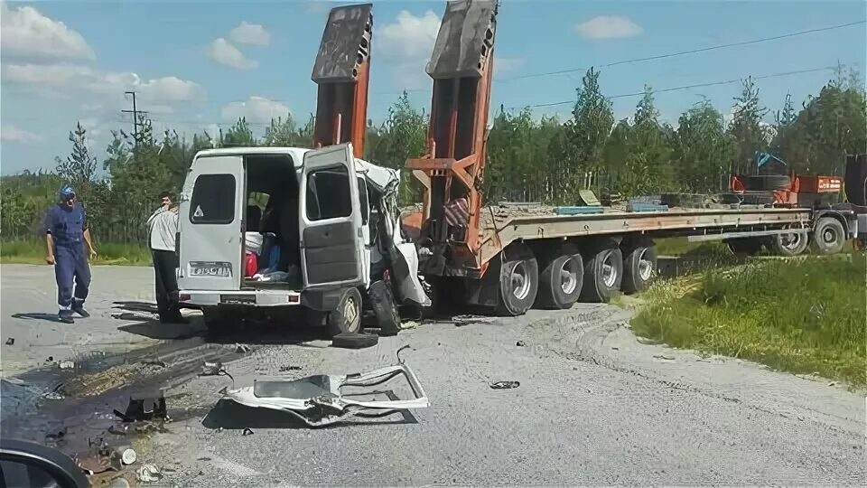 ДТП трасса Сургут Когалым. Трасса Сургут Когалым авария. Авария на трассе Сургут Когалым вчера. Авария когалым