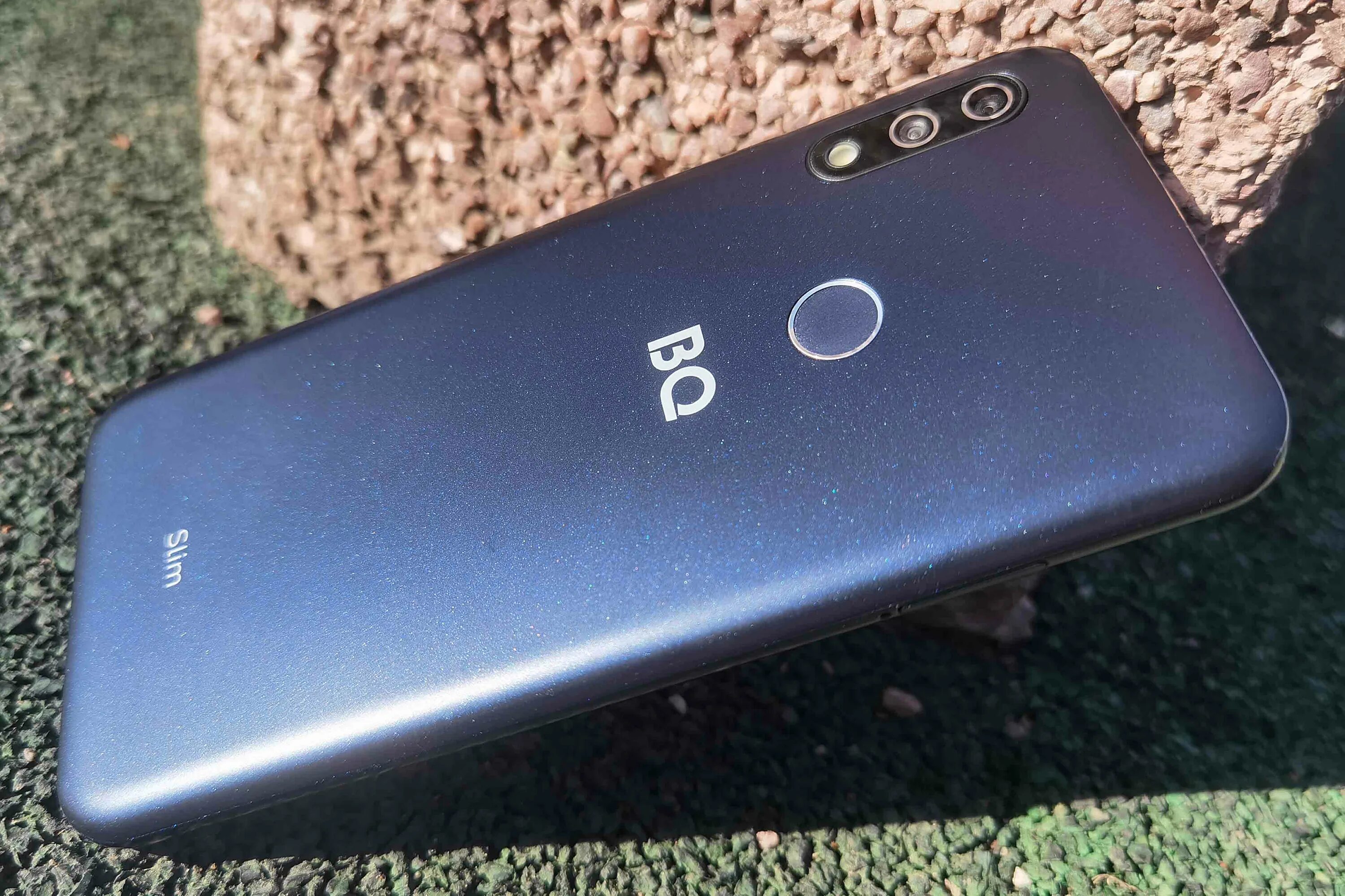 Bq 5060l basic. Bq 6061l slim. Bq 6868l wide. Bq смартфоны. Телефон slim.