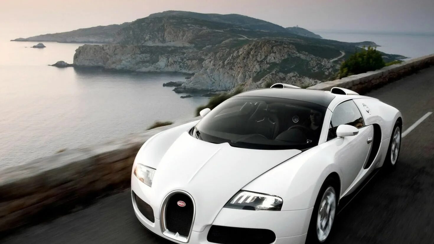 Картинка машинка белая. Бугатти Вейрон 2007. Бугатти Вейрон белая. Bugatti Veyron super Sport. Bugatti Veyron 16.4 super Sport 2010.