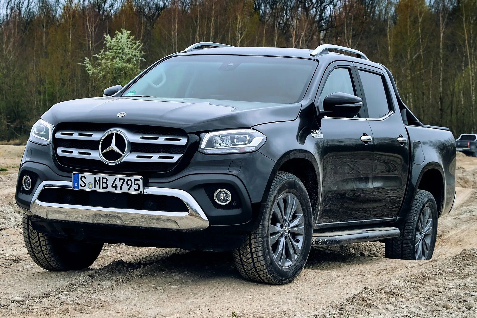 X класс сколько. Mercedes-benz x-class w470. Mercedes x class. 2018 mercedes-benz x class. Mercedes-benz x-class 250d.