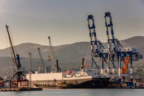 Акции новороссийского морского