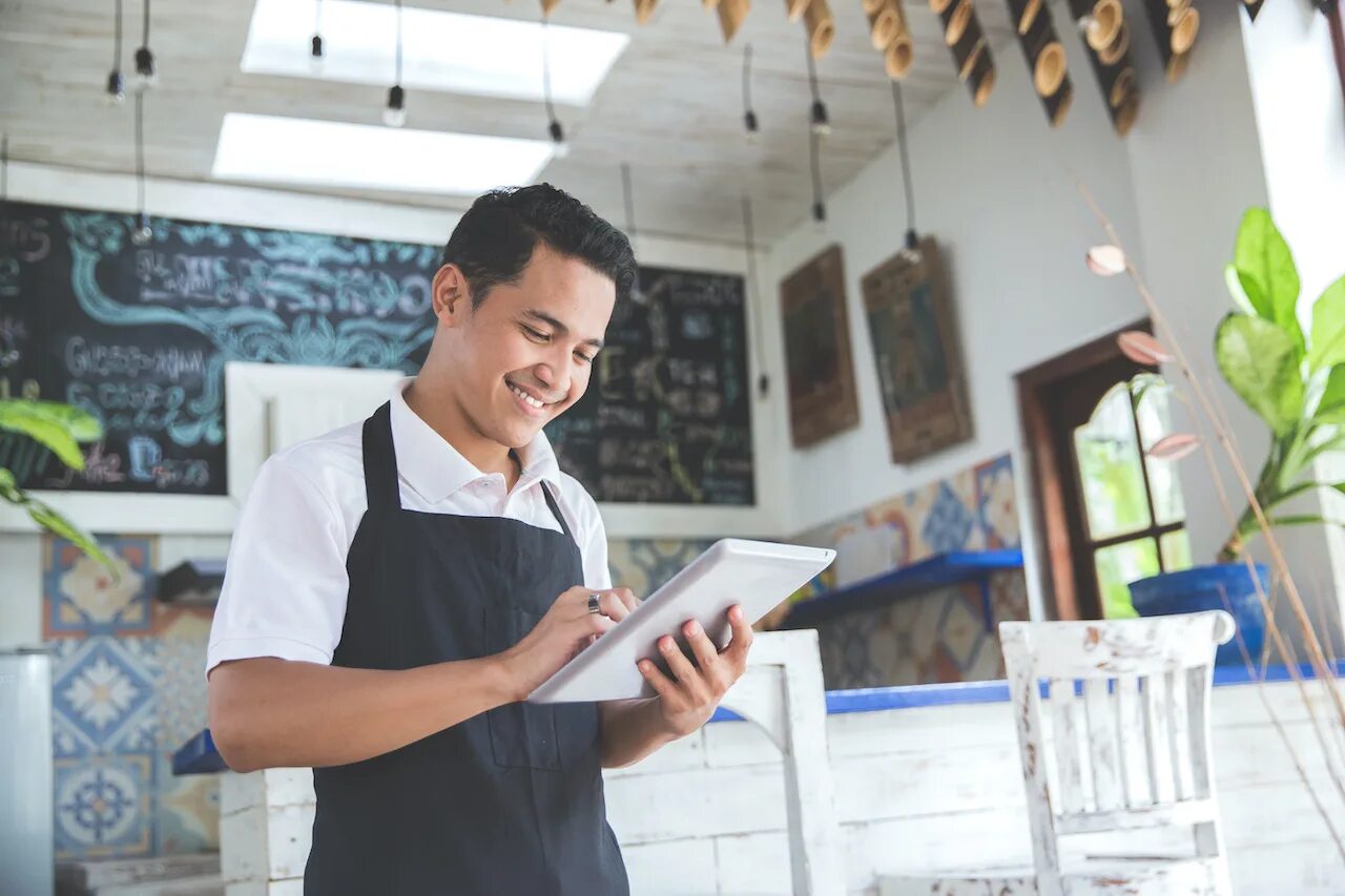 Маленький бизнес. Бизнес на маленький магазин. Starting small business. Малый бизнес. Предприниматель малого бизнеса.