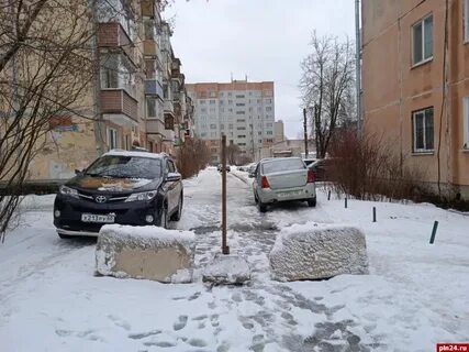 Проезд во дворе
