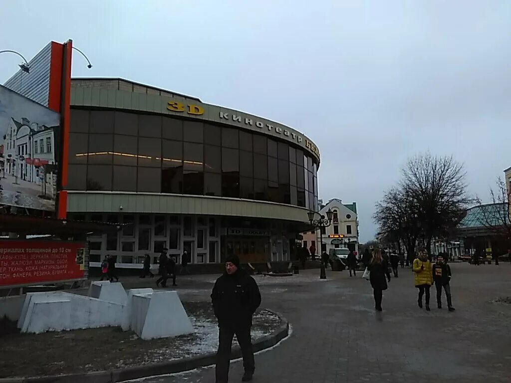 кинотеатр брест. фотографии кинотеатр беларусь брест. кинотеатр брест москва. кинотеатр метро молодежная. кинотеатр брест метро молодежная.