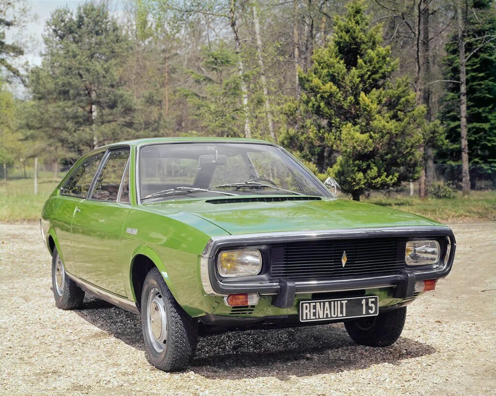 Renault 15 1971. Renault 15 and 17. Renault 17 1973. Renault 17tl. Renault 17