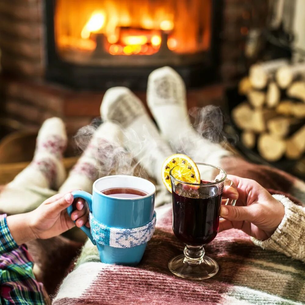 хьюгге. уютный камин. домашний уют. хьюгге. домашний уют.