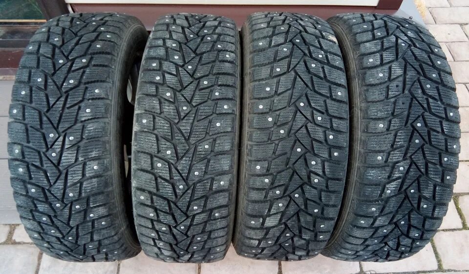 Зимние шины dunlop winter ice. Данлоп сп винтер айс 02 175 70r13. dunlop sp winter ice 02. шины dunlop sp winter ice 02. dunlop 21560r16 winter ice 03 t99 xl шип.