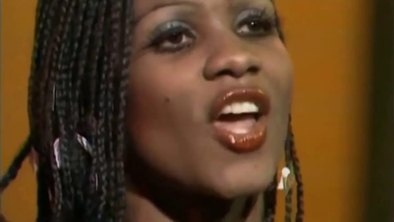 Бони м песни белфаст. Boney m belfast. Бони м фото. Распутин клип бони м. Boney m - rasputin (sopot festival 1979)концертная запись.