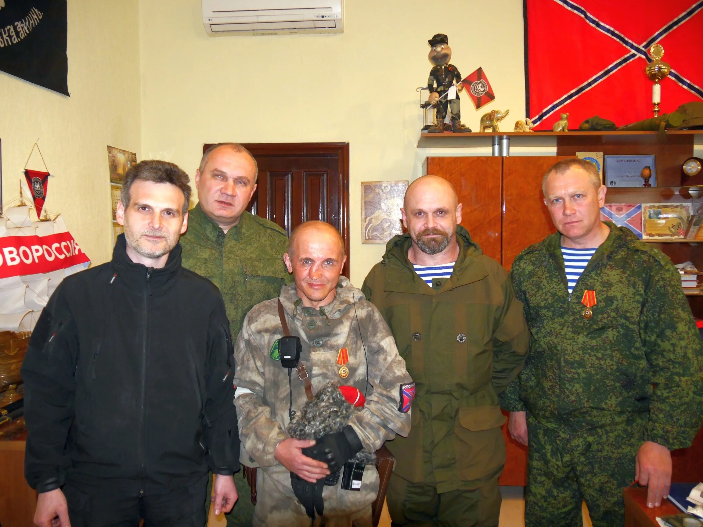 полевые командиры днр. атаман павел дремов. комбриг днр алексей мозговой. павел дремов батя. командиры новороссии.