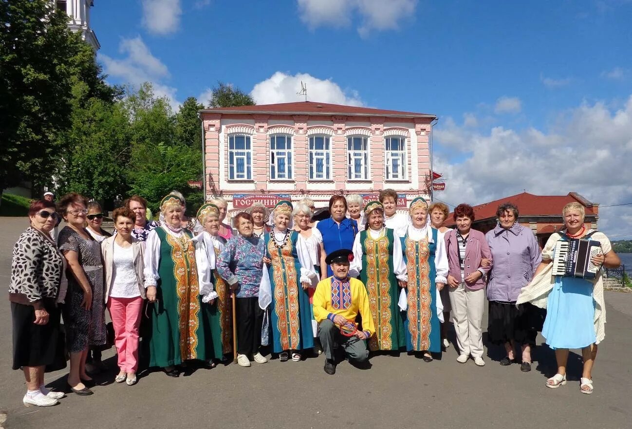 Заволжск Ивановская область. Город Заволжск Ивановской области. Население города Заволжск Ивановской области. Ивановская область, Заволжское городское поселение, Заволжск. Население ивановского района