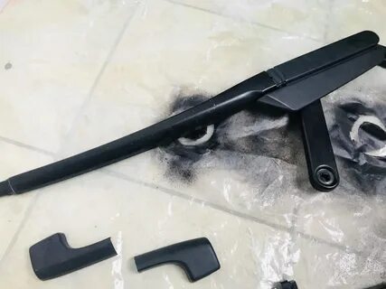 Правая щетка