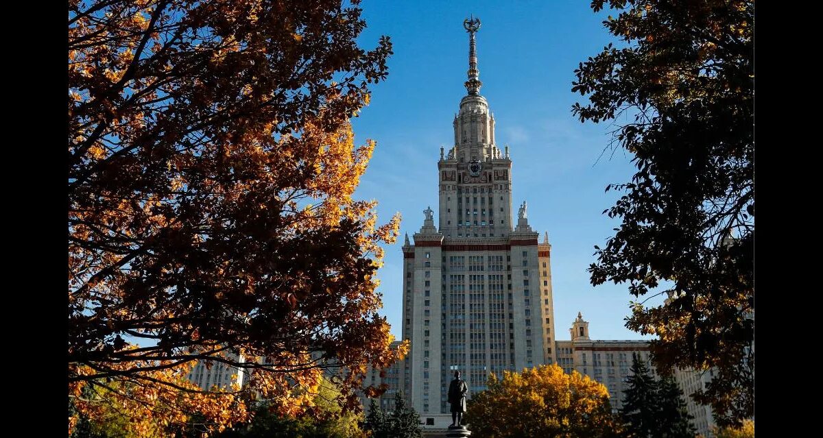 Мгу после 11. Московский государственный университет имени м.в.Ломоносова，МГУ. Lomonosov Moscow State University. МГУ 10. Здание МГУ.