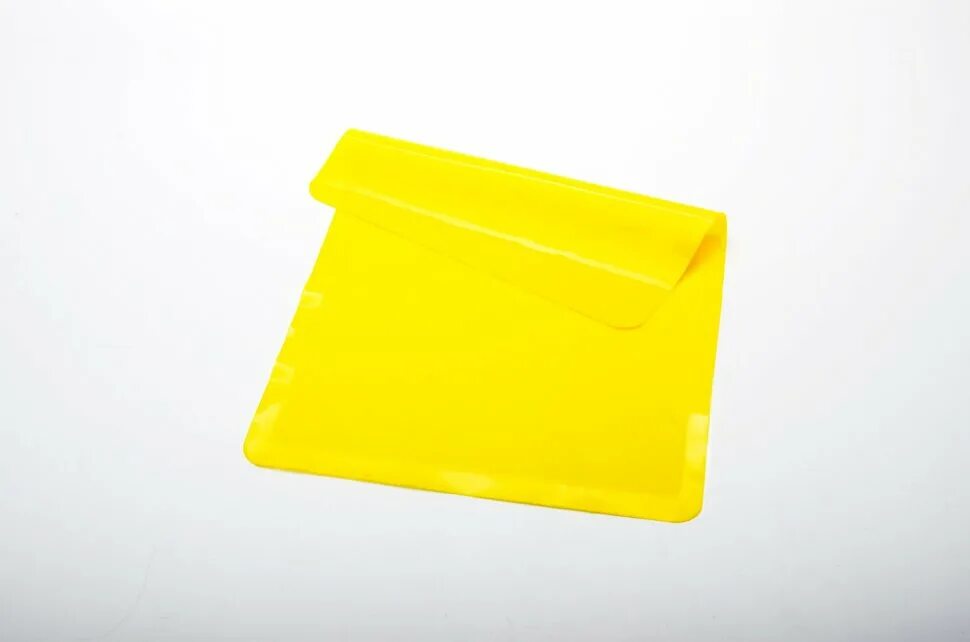 силикон желтый. силикон желтый. контейнер для еды (желтый).