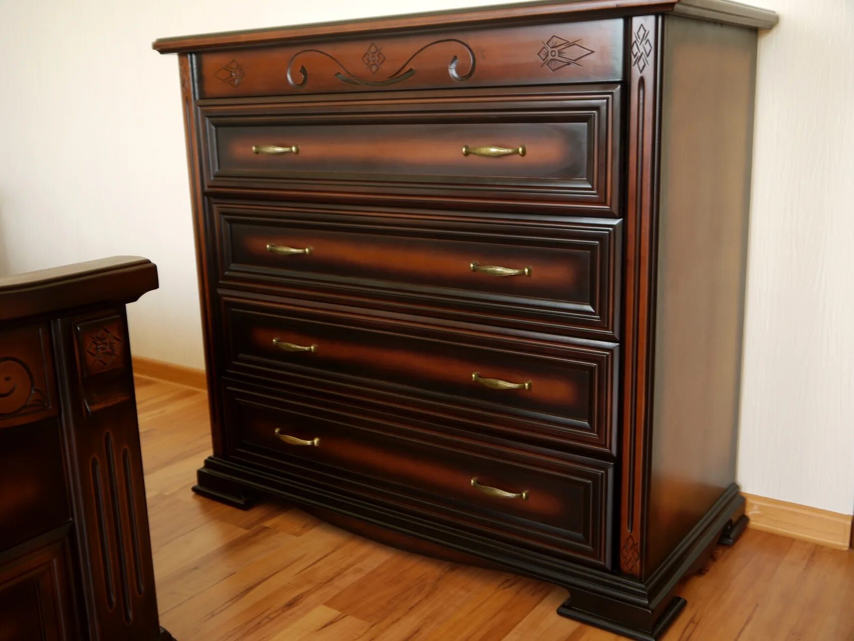 Комод zorah sideboard. Комод в стиле мид сенчури. Комод км-1 феникс. Комод белый массив. Комод "массив new-13".
