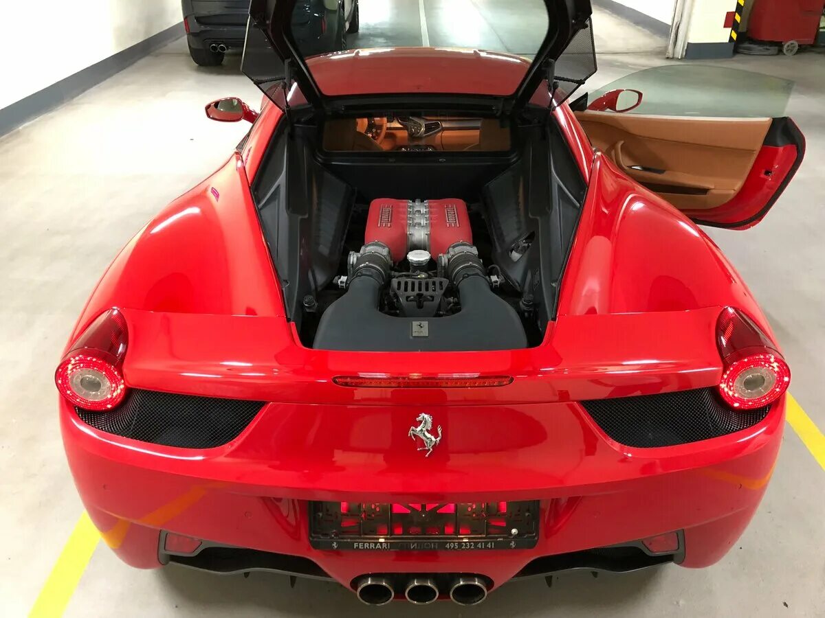 стоит феррари. феррари timucua. Ferrari italia 458 салон красный. феррари 460 спайдер. Ferrari laferrari 1401.