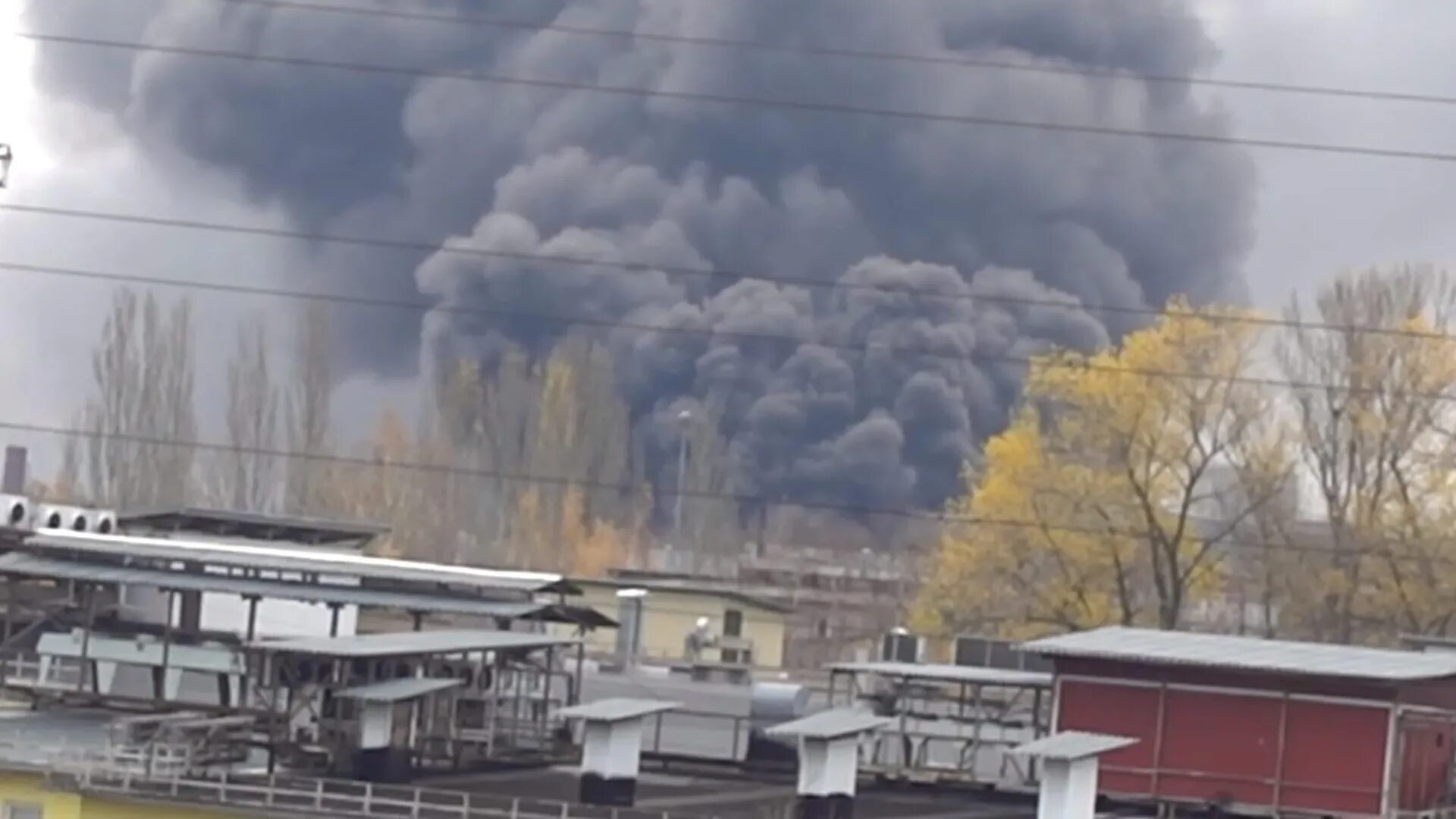 Пожар в кунцево сегодня. Пожар в кунцево. Пожар в москве кунцево. Пожар на кунцевской. Пожар в кунцево.