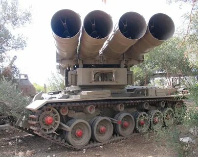 Танк с ракетно пушечным вооружением