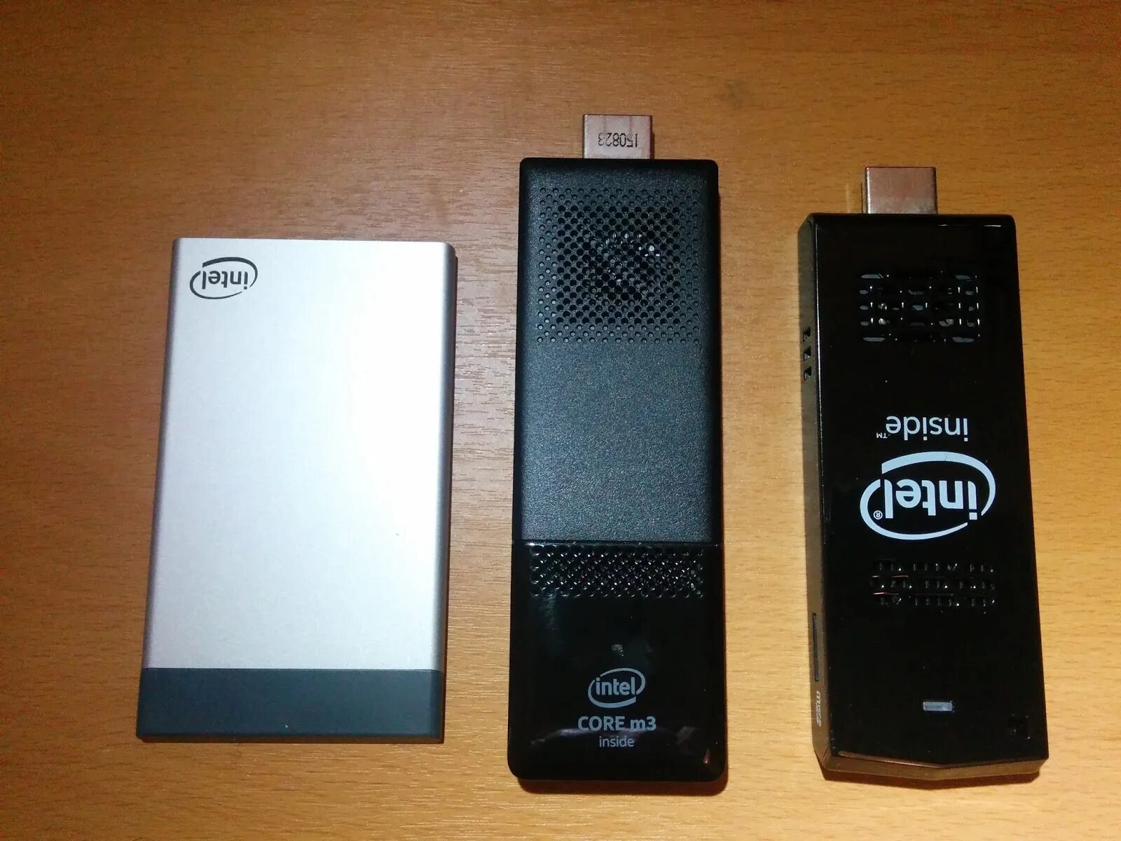 Intel core m-5y10. Линейка интел. Broadwell компьютеры. Fcbga1744. Intel core m3 7y30.