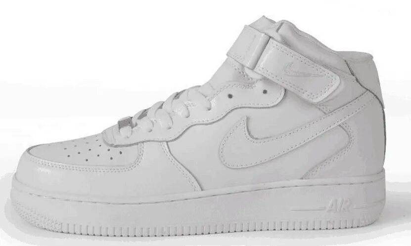 Как отличить форсы. Nike Air 1 Mid Trainers in White. Найк АИР Форс 1 баскетбольные.