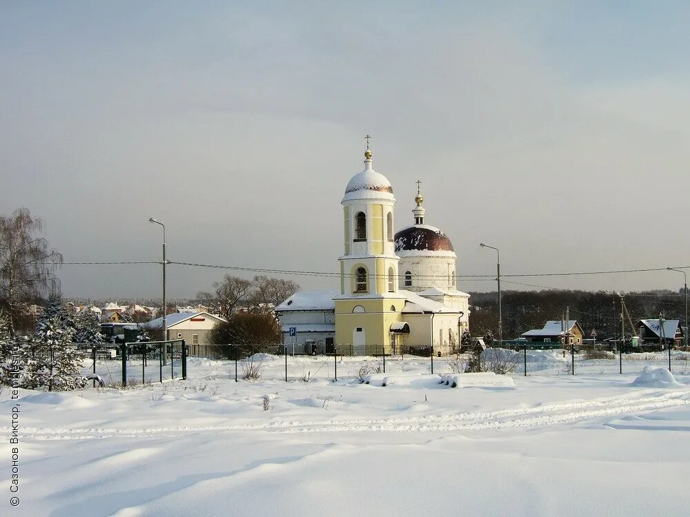 Храм в сатино русском новая москва. Сатино-русское храм вознесения. Храм вознесения господня в сатино-русском г москвы. Храм в сатино русском. Храм вознесения господня в сатино-русском.