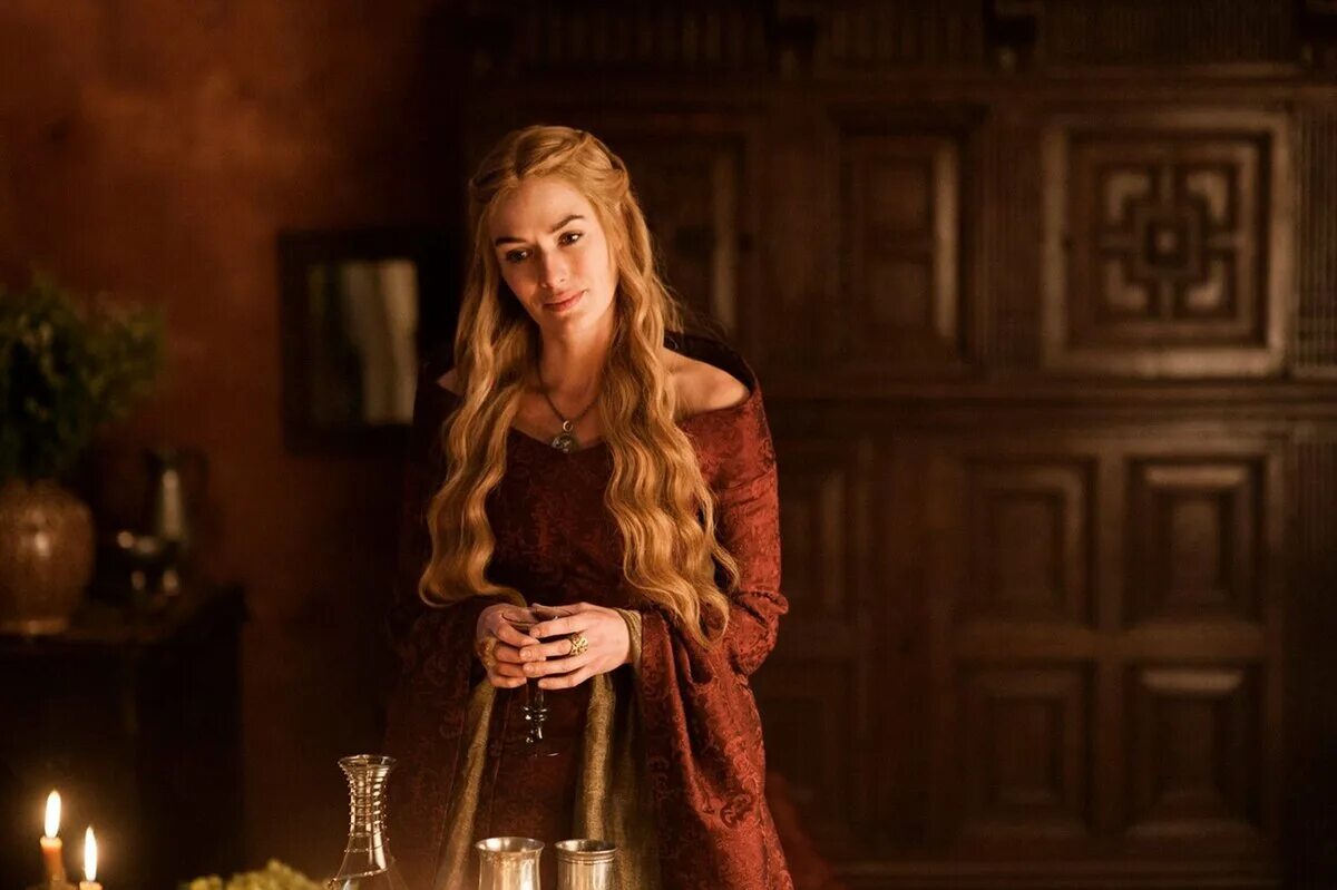 You Won't Believe What This "GOT" Character Looks Like IRL Cersei lannister, Cer