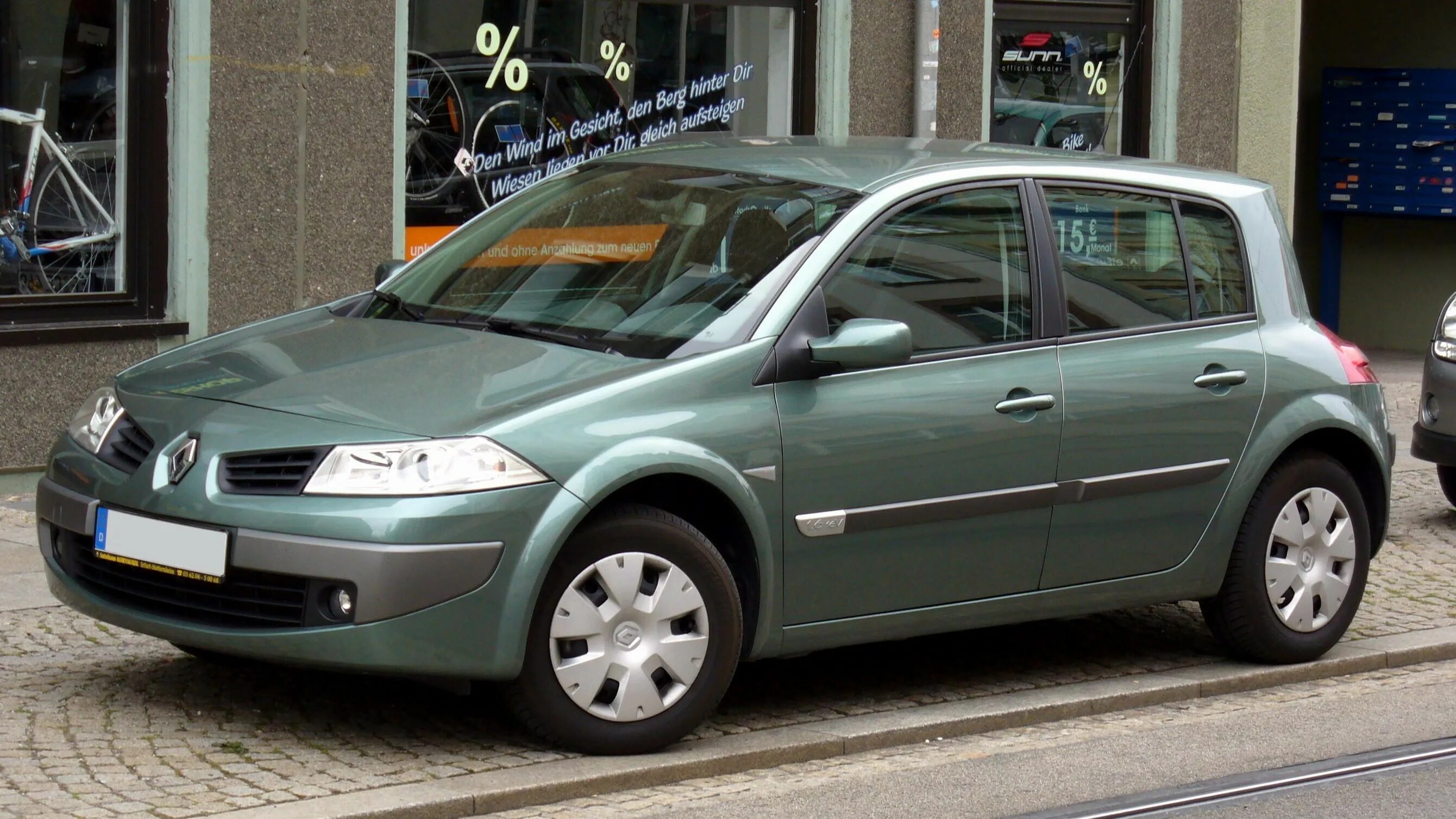 Куплю renault megane 2. Рено Меган 2 2002. Рено Меган 2 хэтчбек. Рено Меган 2 2007. Renault Megane II 2002.