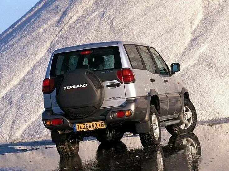 Дизельный ниссан террано. Ниссан террано 2 2004. Ниссан террано 2 1996. Nissan terrano 1993. Ниссан террано 90.