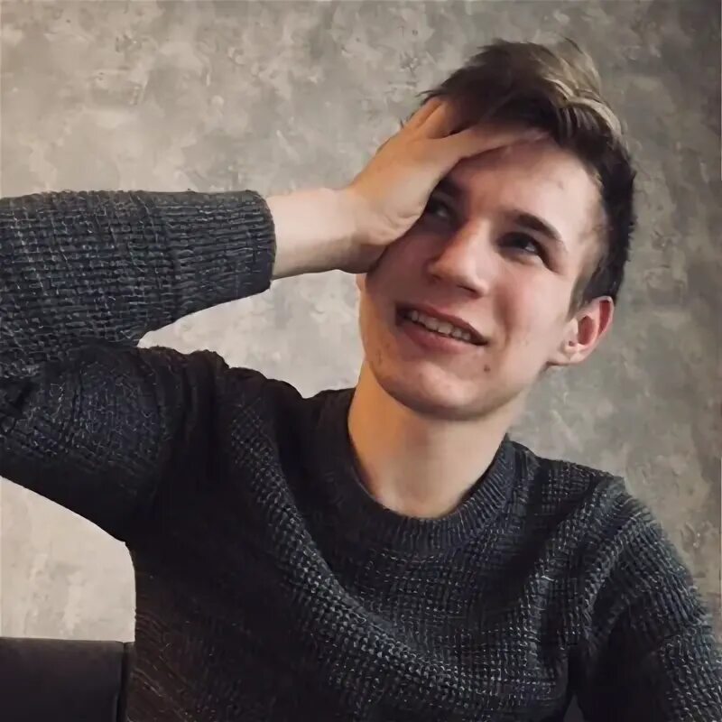 Сашей скворцовым. Сашей скворцовым