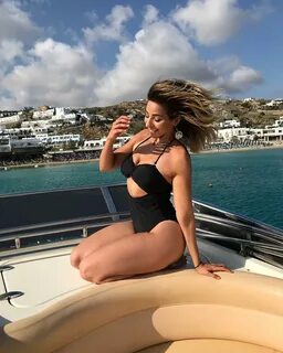 49 Hot Pictures Of Gabbie Hanna Which Will Make You Feel Sensual.