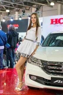 Лук автосалон