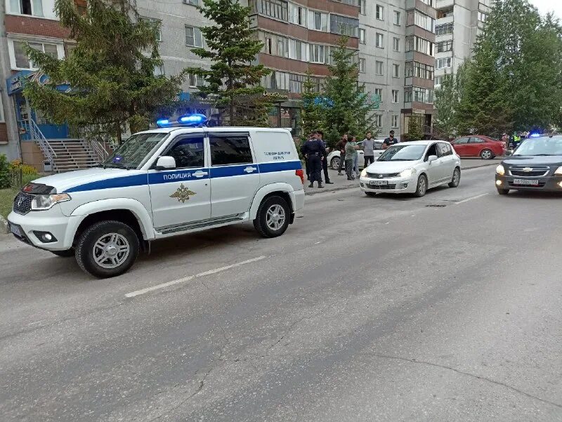 Fly ff242. Fly ds126. Philips xenium x100. Dect телефон sagem для пожилых людей с большими кнопками. сотовые телефоны бердск.