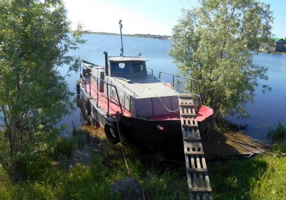 Форпост лодка