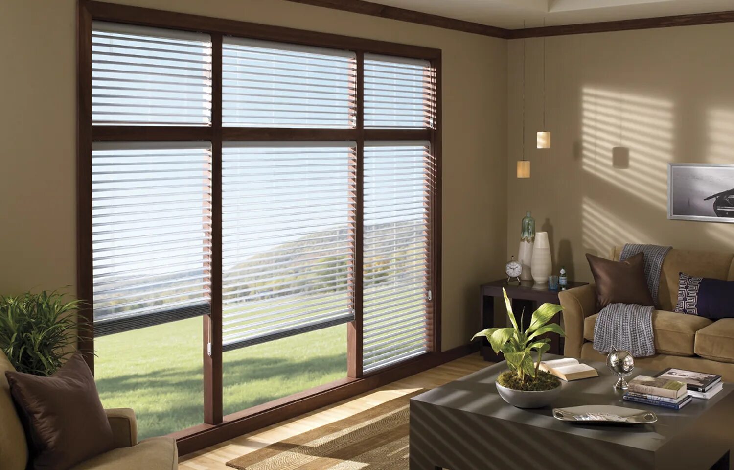 Купить электрические шторы. Плиссе Hunter Douglas. Hunter Douglas жалюзи плиссе. Жалюзи пардалар нархи. Жалюзи ISOTRA(24,8м2).