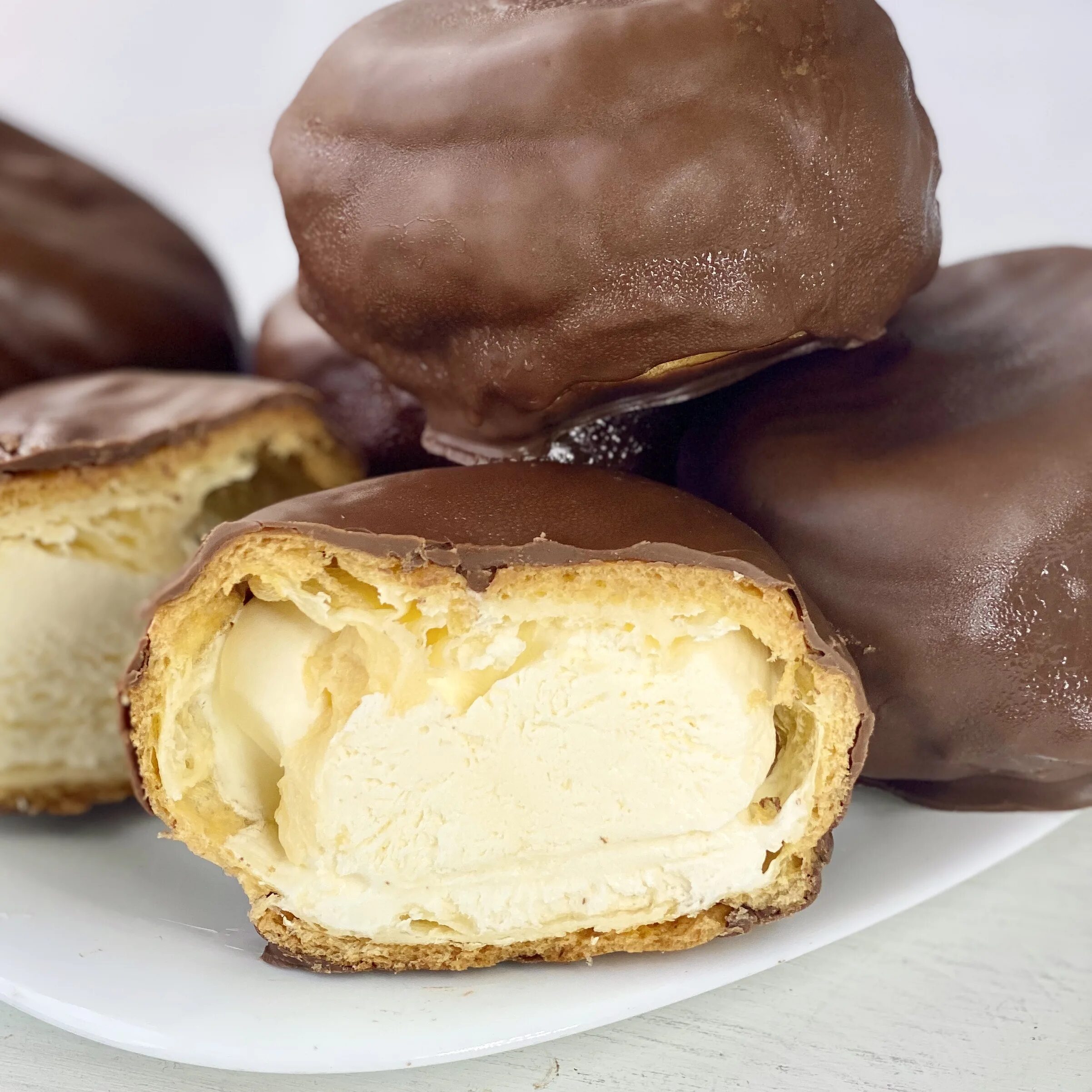 профитроль бинди италия. профитроль белый. торт профитроль белый bindi италия. профитроли итальянские bindi. профитроль торт италия bindi.