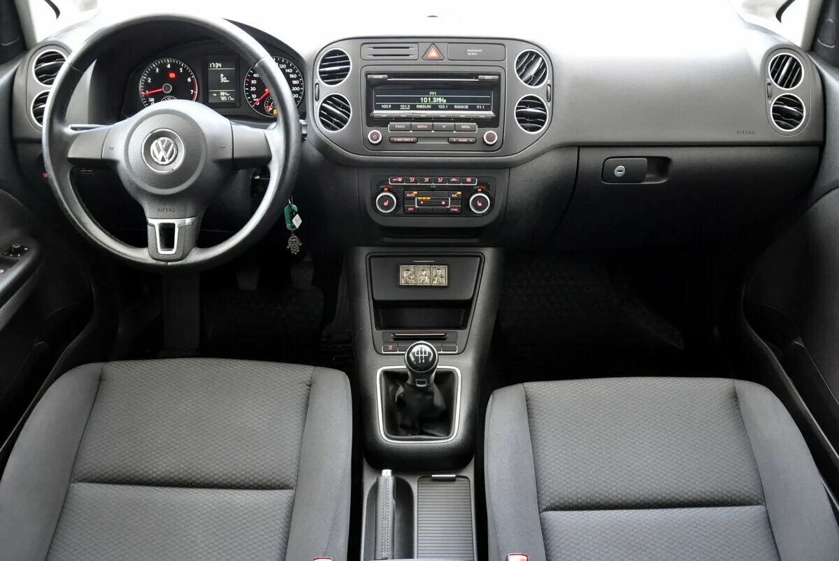 гольф плюс 2010 салон. Golf plus салон. Volkswagen golf plus 2014. фольксваген гольф плюс 2. фольксваген гольф плюс 2007г.