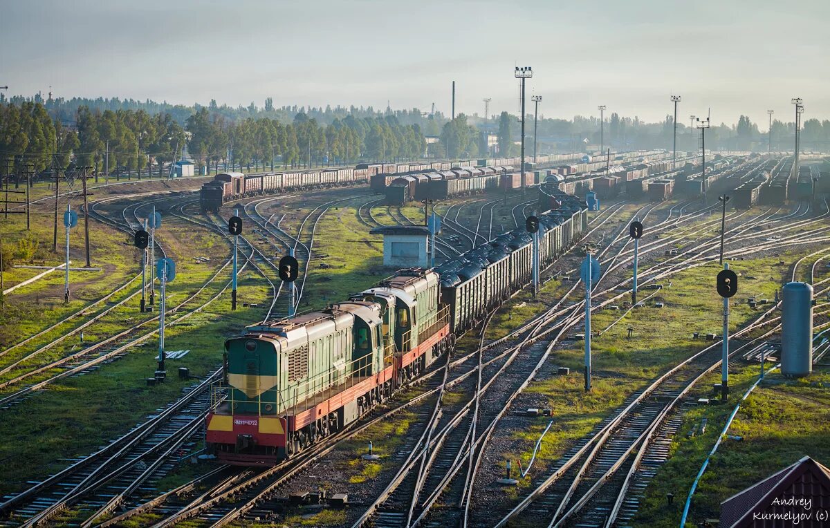 Движением поездов в пределах. Чмэ3 сортировочная горка. Ясиноватая сортировочная станция. Сортировочная горка станции Ясиноватая. Сортировочная горка РЖД.