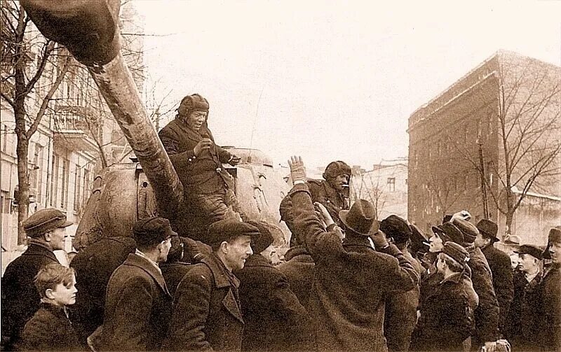 Освобождение Польши 1943. 23 Февраля 1945 Познань. Освобождение Польши 1945. Белорусский фронт 1945. Долг перед народом