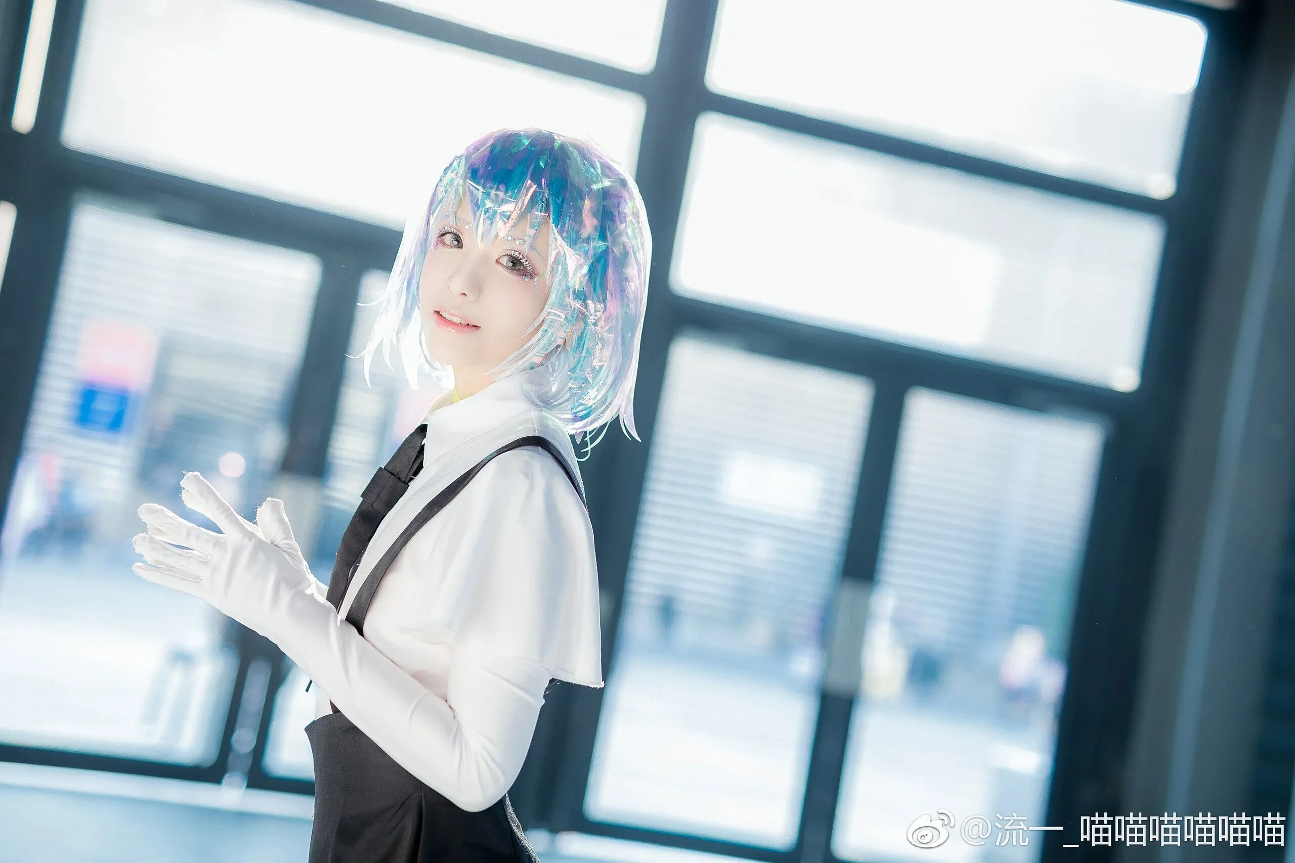 Косплей страны. Алмаз Houseki no kuni косплей. Страна самоцветов Алмаз косплей. Houseki no kuni Cosplay. Фос Страна самоцветов косплей.