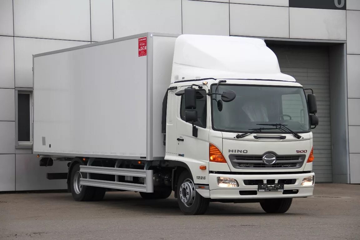 10 тонник кубов. Хино 500 8 тонник. Хино 500 изотермический фургон. Hino 500 GD. Hino 500 / Хино 500.