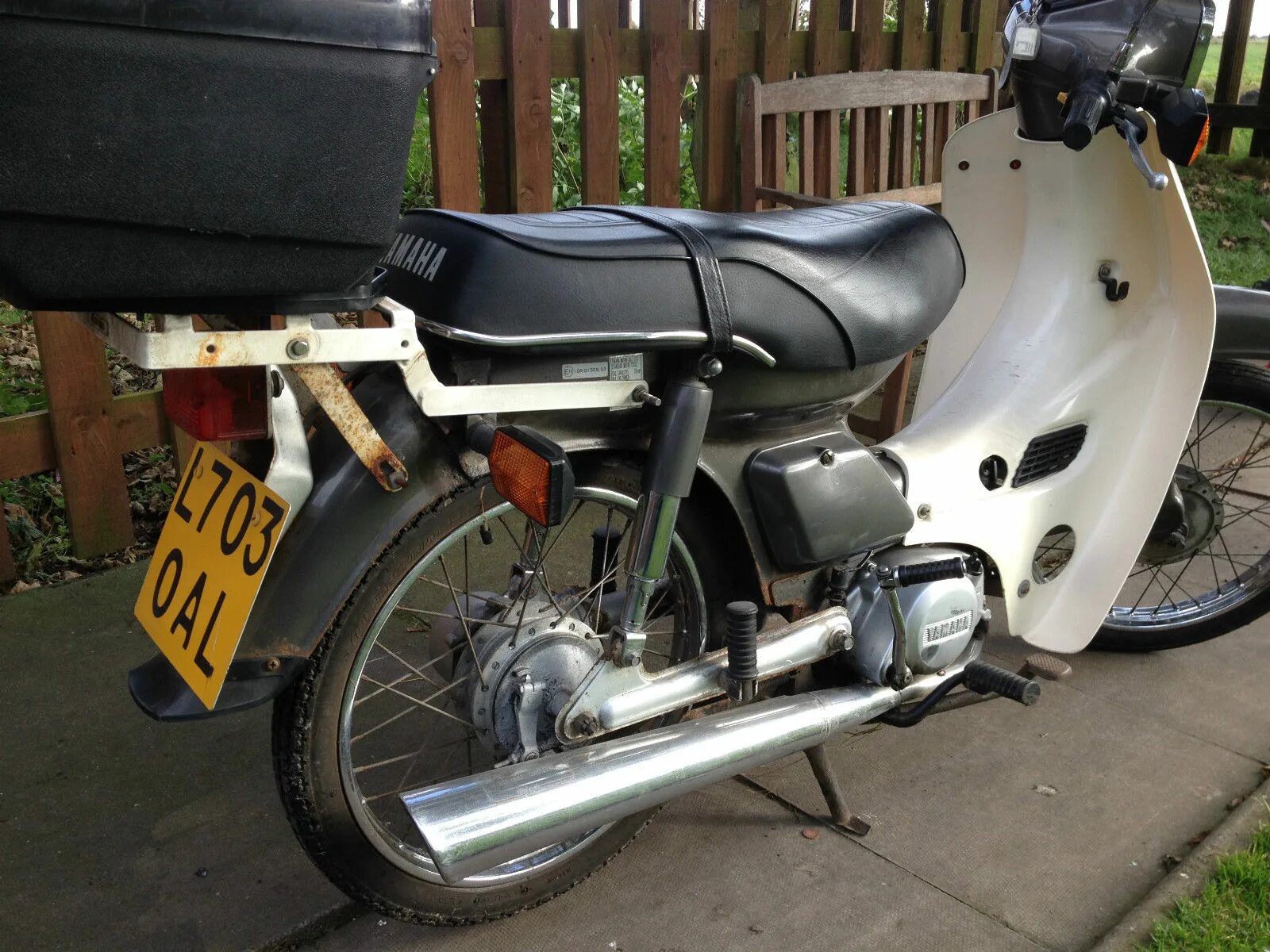 Yamaha xvs 950 bolt. Скутер ямаха 250 кубов. Yamaha nm-x125. Yamaha город. Yamaha город.