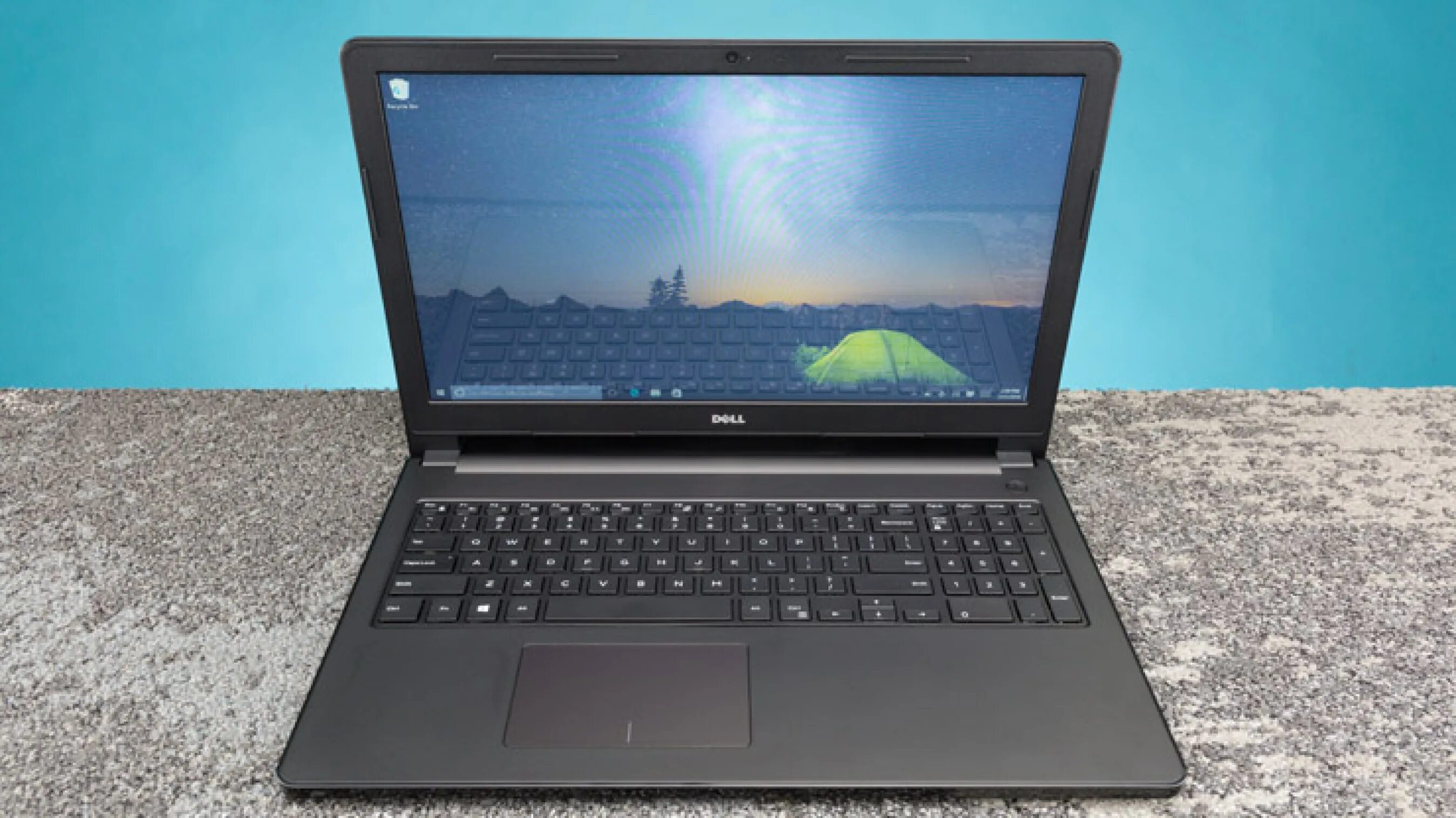 Dell 15 3000 series. Ноутбук Делл Inspiron 15. Делл инспирон 15 3000. Dell Inspiron 15 3000 Series. Ноутбук dell Inspiron 15 3000 Series.