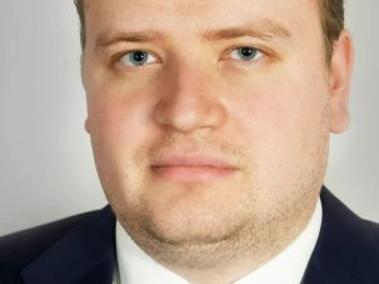 Кравченко дмитрий стоматолог. Кравченко дмитрий валерьевич. Стассий антон дмитриевич. Кравченко дмитрию валерьевичу. Кравченко дмитрий стоматолог.