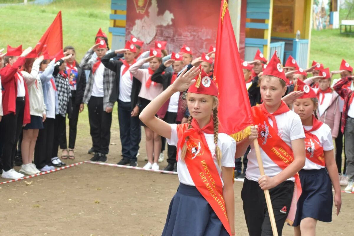 Алые паруса ивановская область. Алые паруса лагерь Иркутск. Алые паруса Пионерский лагерь Иркутск. Лагерь Алые паруса Ивановская область 2022. Пионер лагерь Алые паруса Крым.