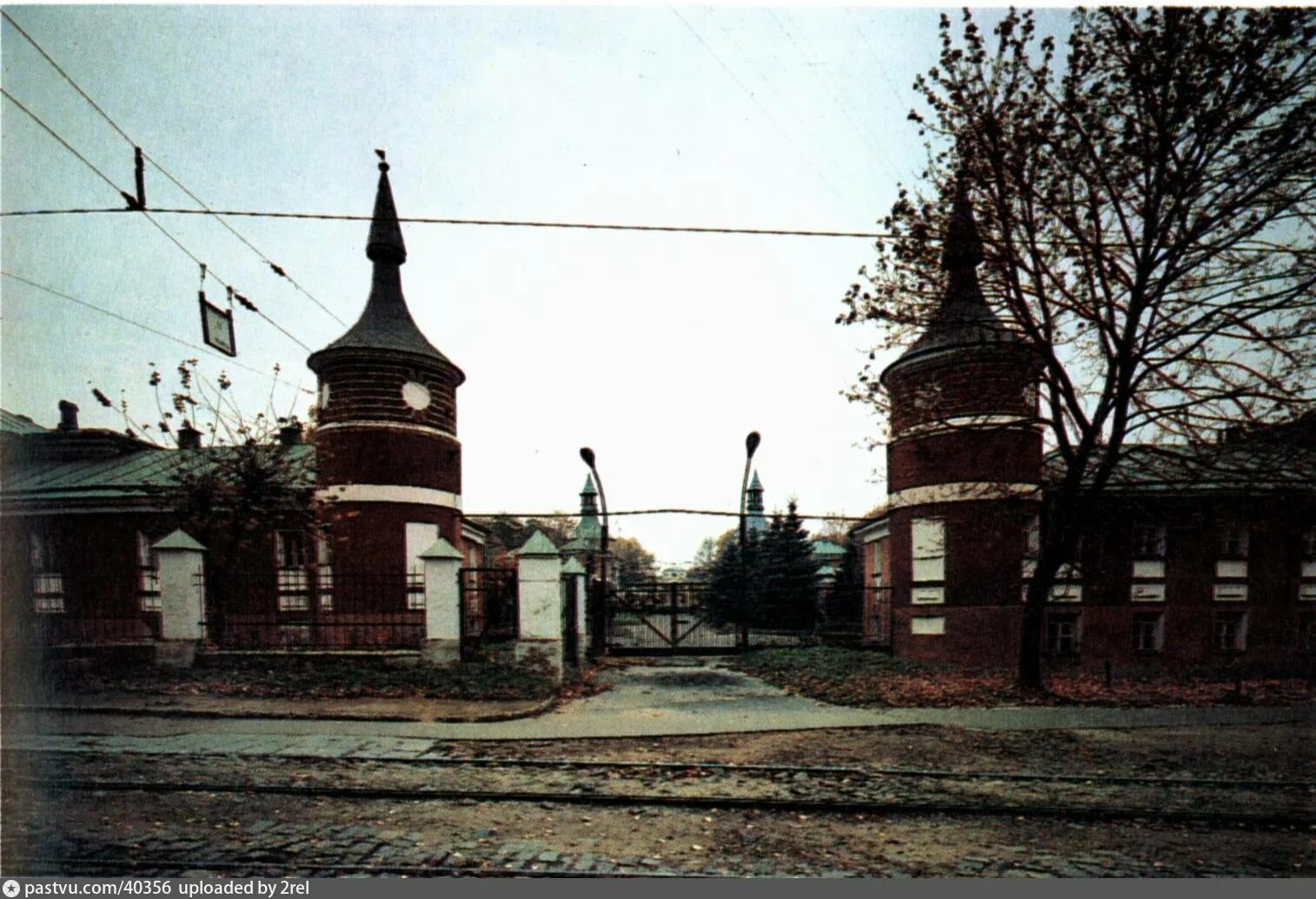 Конный двор усадьбы Черемушки. Усадьба Черемушки в Москве. Усадьба Черёмушки-Знаменское. Усадьба Черемушки Церковь. Черемушки знаменское