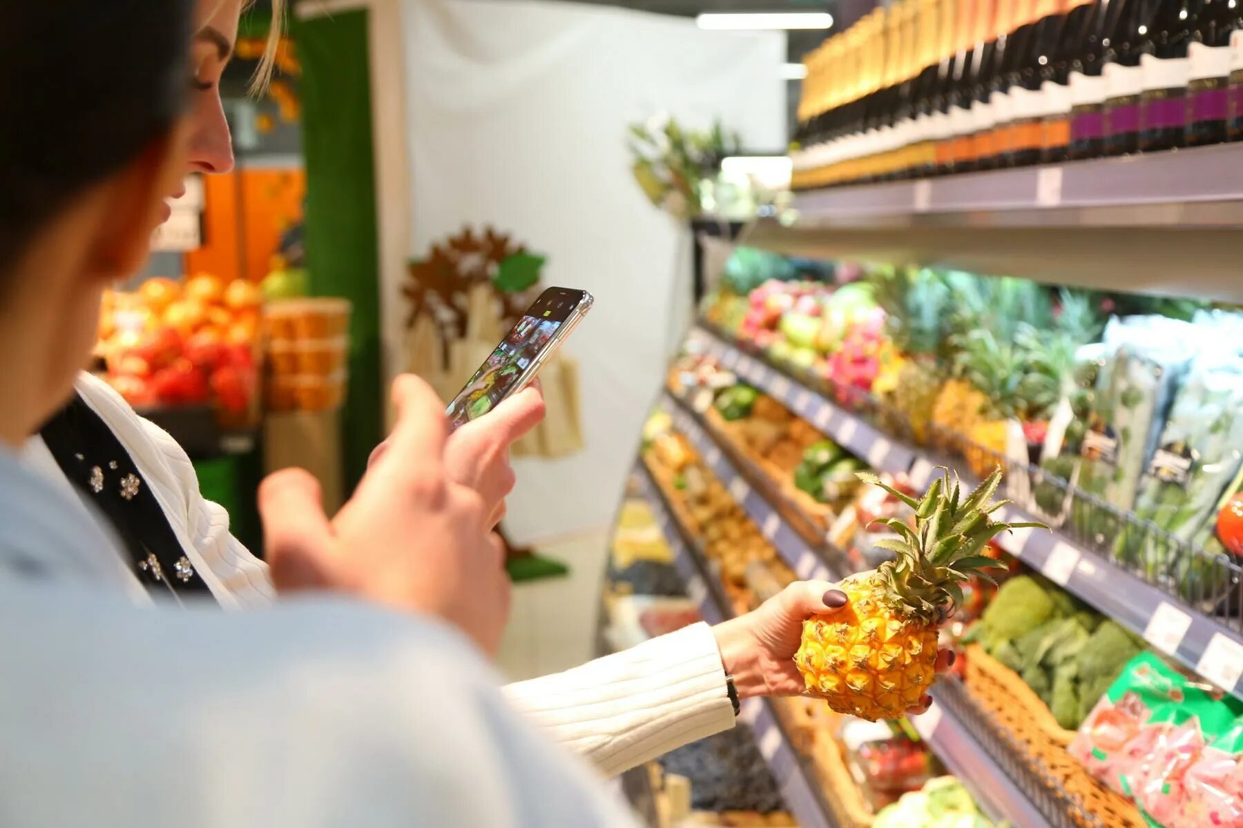 Бизнес обновился supermarket. Рынки мобильной торговли. Торговля Иркутск. Поддержка магазина. Супермаркет Слата.