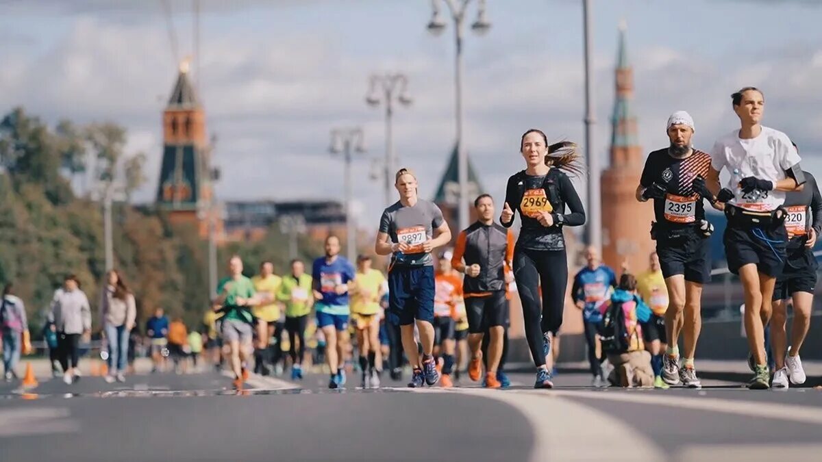 22 мая 1524 года основан новодевичий монастырь в москве. День смоленской иконы божией матери. Московский марафон 2021. Смешные картинки людей 2022. 10 августа.