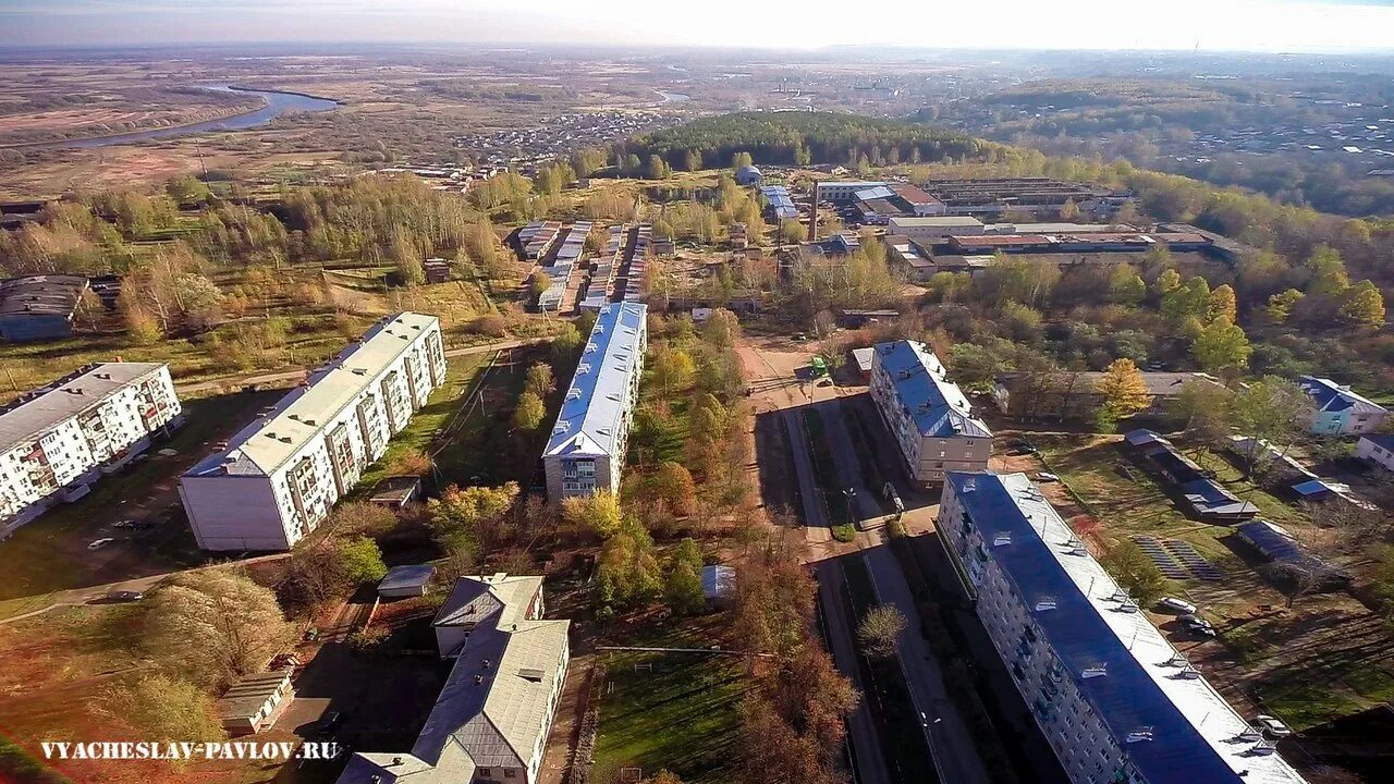 Вязники владимирская область текмаш. Вязники текмаш девятиэтажки. Город вязники. Вязники владимирская область жд вокзал. Вязники микрорайон текмаш.
